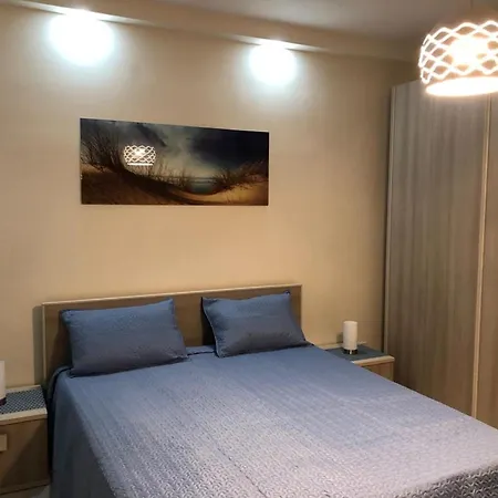 Sea View 2 Bed Close To Hpi7738 *